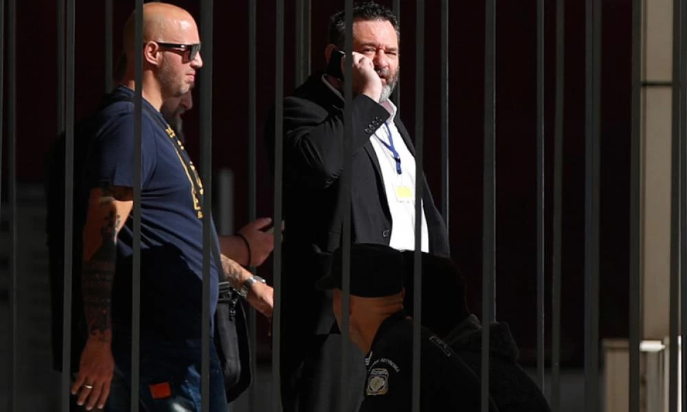 Γιάννης Λαγός: Η ''νέα ζωή'' του ευρωβουλευτή της ΧΑ στις φυλακές Δομοκού